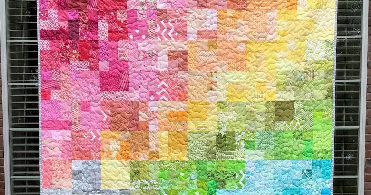 30 Rainbow Quilt Patterns Image