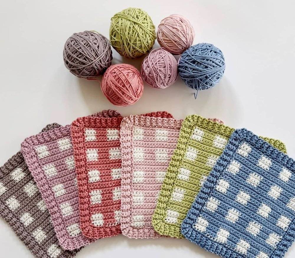 Crochet Gingham Potholder or Washcloth Set
