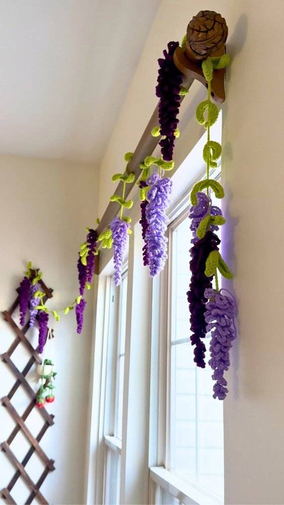 Crochet Wisteria Garland Decoration