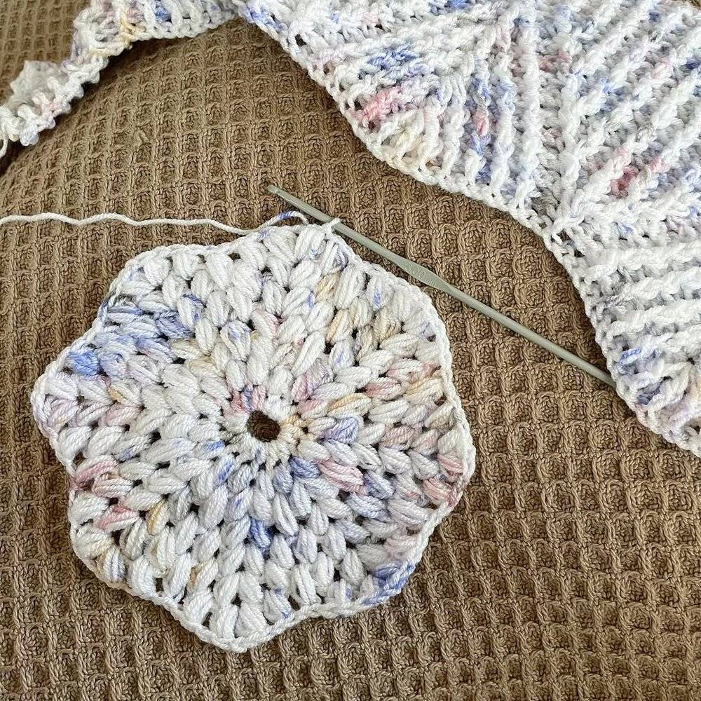 Delicate Hexagonal Crochet Motif Project