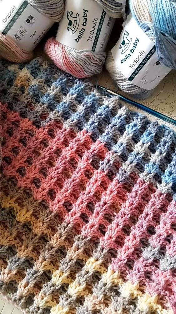 Delicate Lattice Stitch Crochet Scarf Project