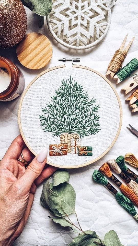 Embroidered Christmas Tree and Gifts Hoop Art