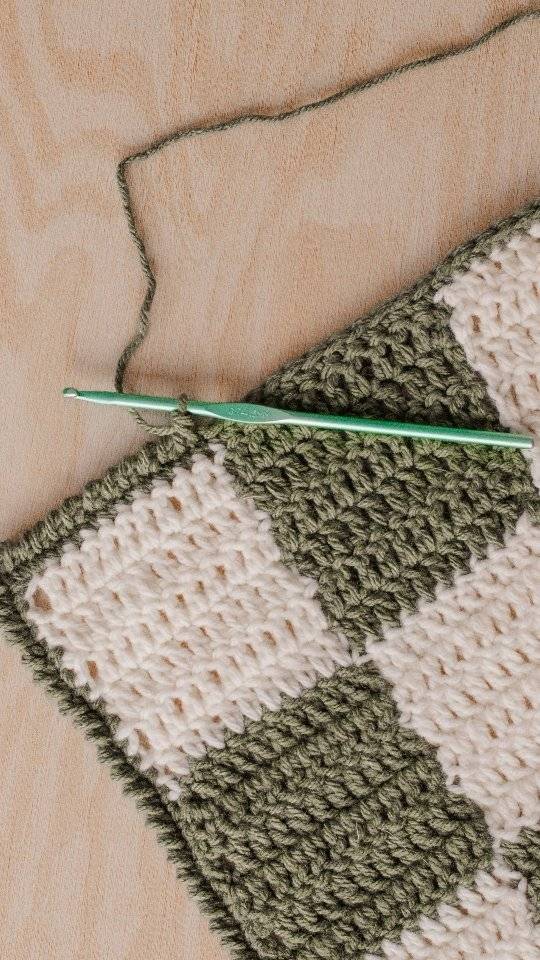 Green and Cream Buffalo Check Crochet Blanket
