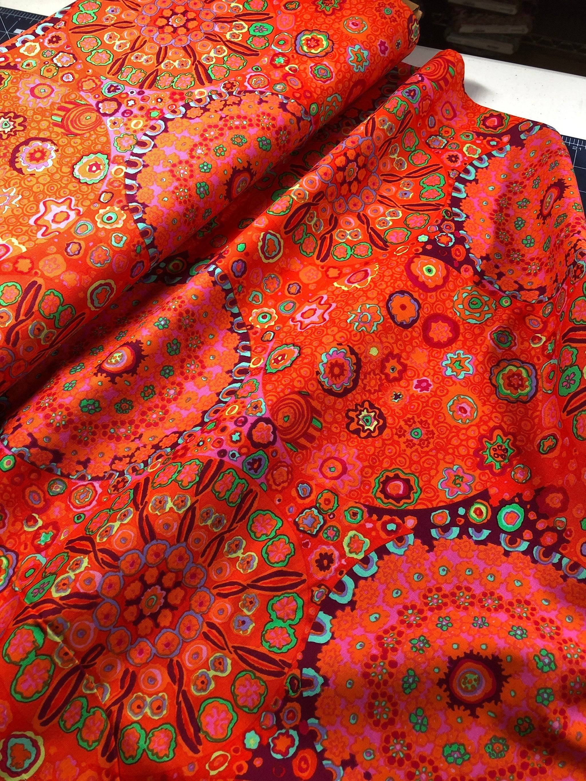 10 Red Kaffe Fassett Quilts Image