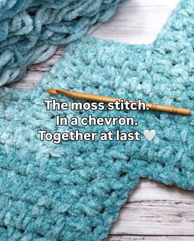 Teal Velvet Moss Stitch Chevron Crochet Project