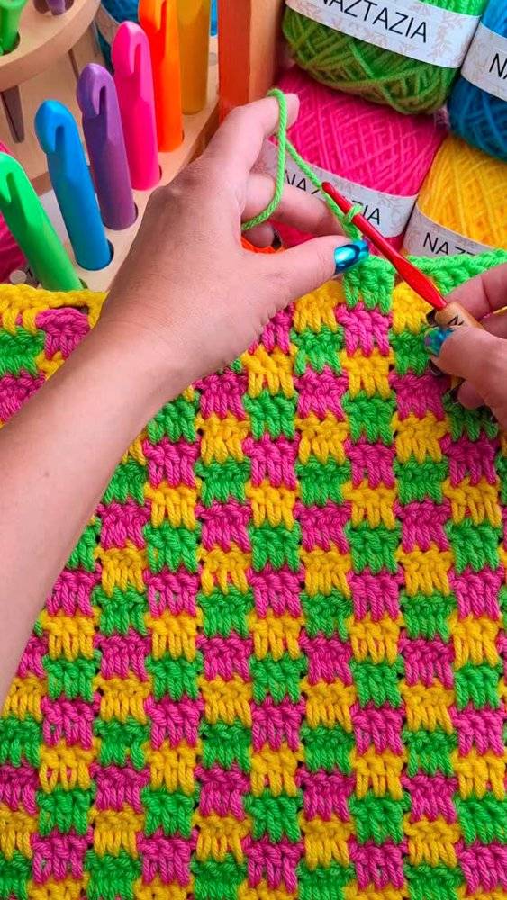 Vibrant Checkerboard Crochet Stitch Project