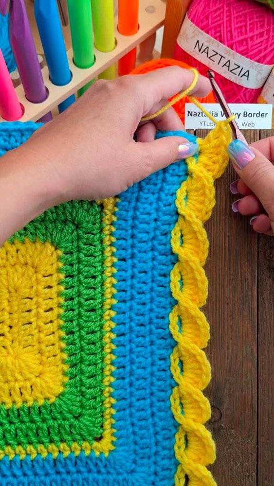 Vibrant Crochet Border with Twists