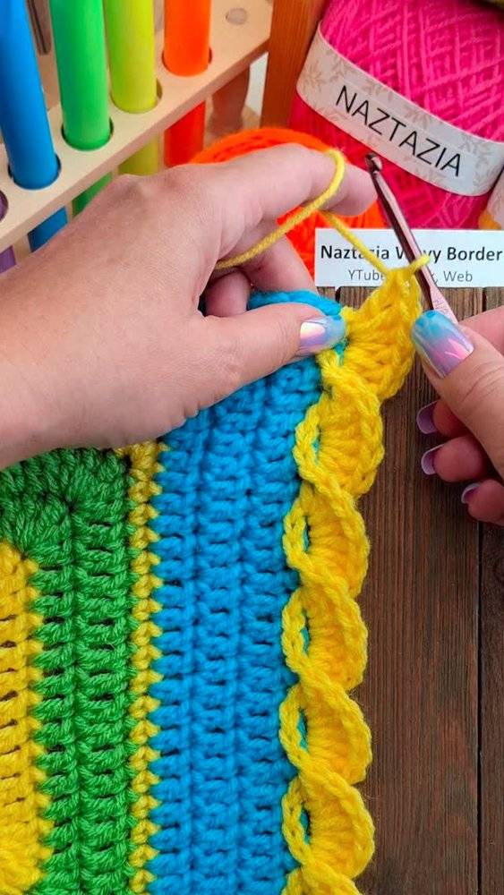 Vibrant Crochet Cable Border Project