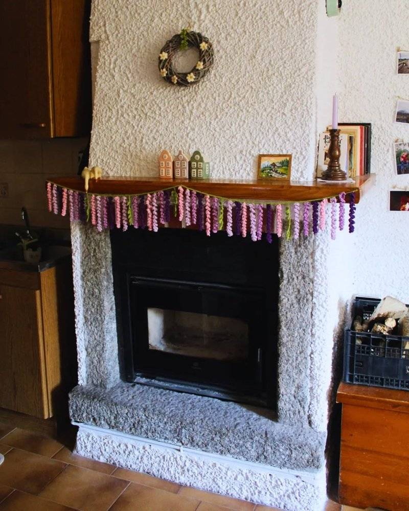 Wisteria-Inspired Crochet Garland