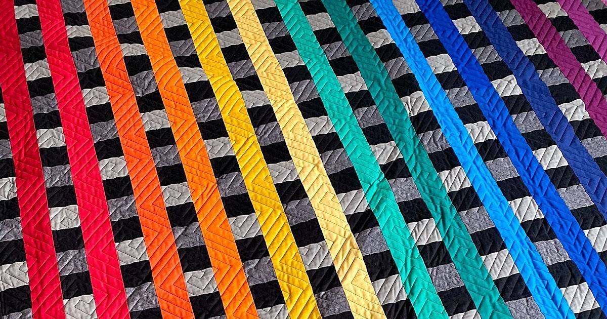 30 Rainbow Quilt Patterns Image