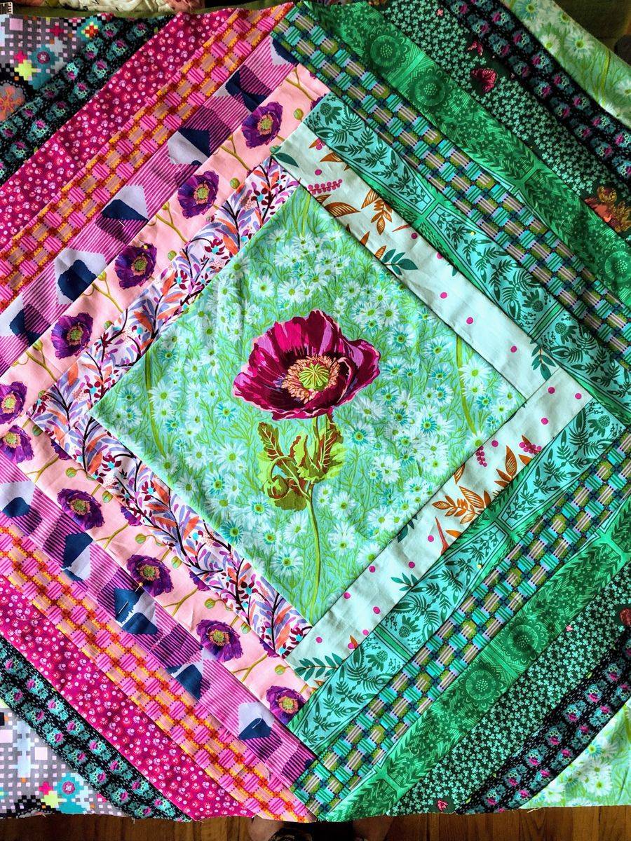 Anna Maria Horner Bright Eyes Quilt Pattern