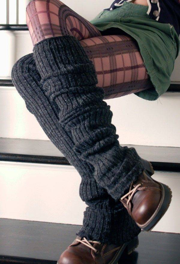 27 DIY Leg Warmers Knitting Patterns Chunky Ribbed Knit Leg Warmers