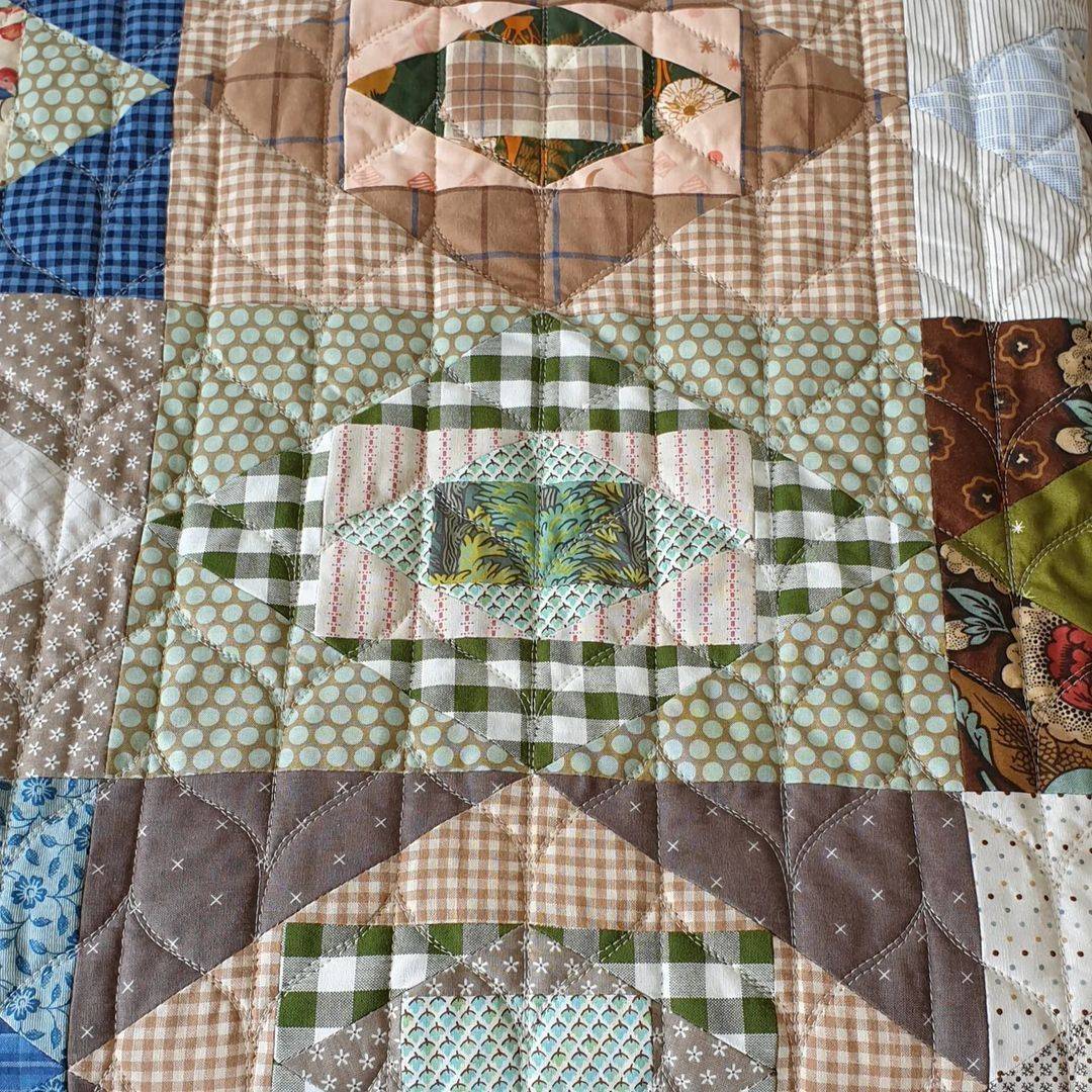 Scrappy Patchwork Quilt with Earthy Tones