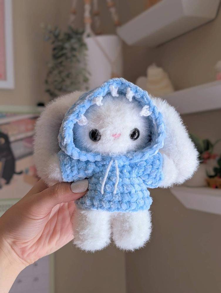 Adorable Amigurumi Bunny in a Cozy Hoodie Crochet Project