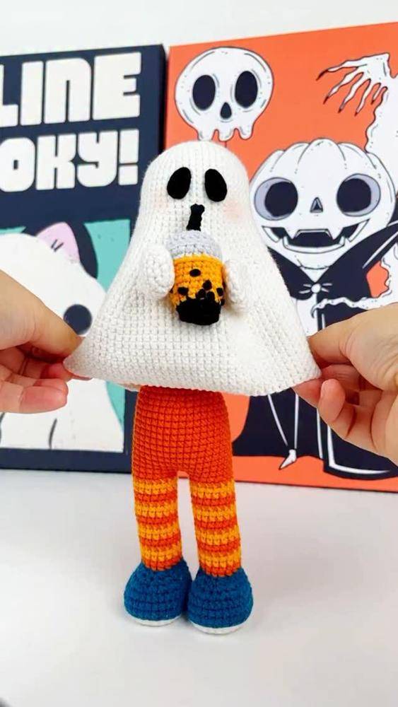 Adorable Amigurumi Ghost with Bubble Tea