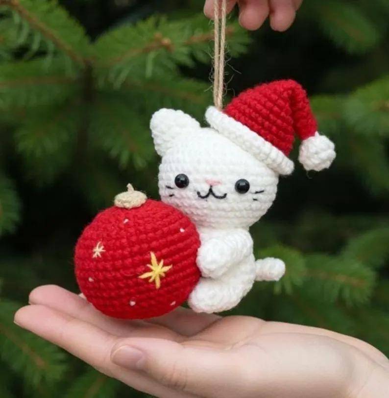 24 Cat Ornament Christmas Crochet Projects Adorable Crochet Cat Christmas Ornament