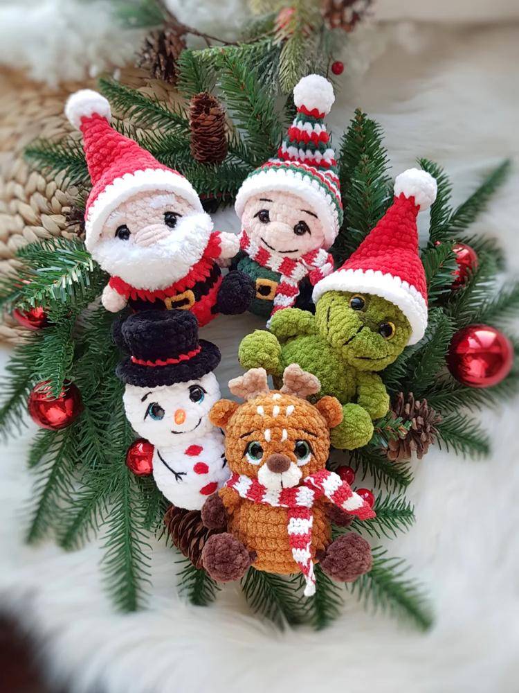 29 Easy Christmas Crochet Projects Adorable Crochet Christmas Characters