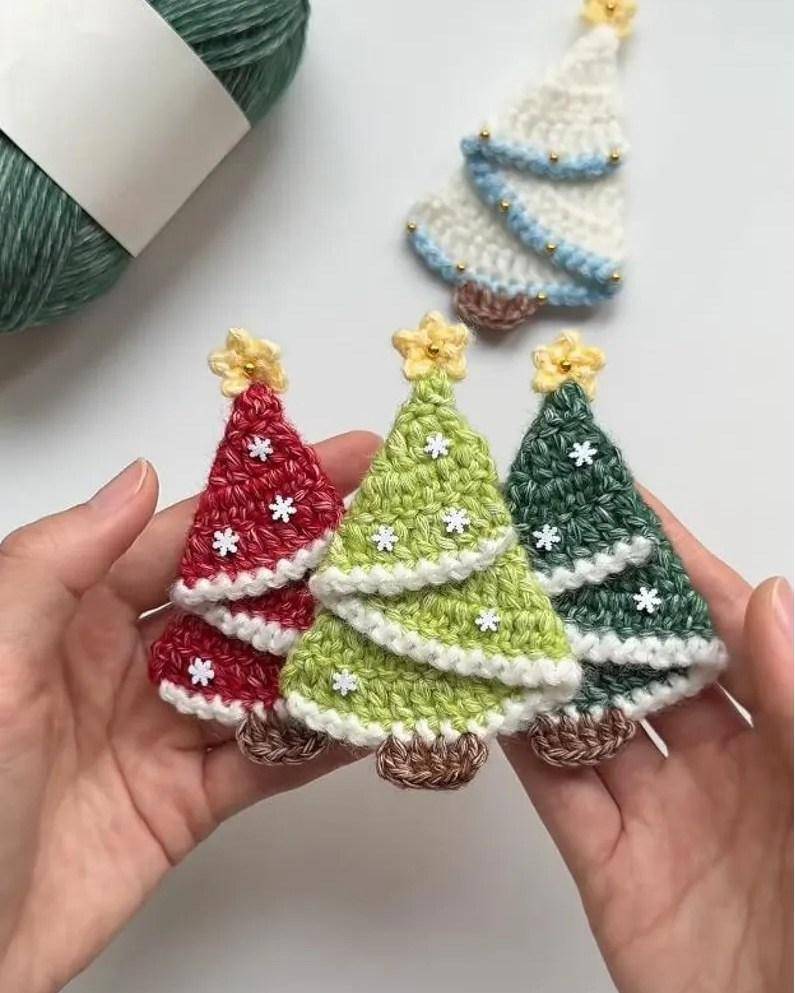 Adorable Crochet Christmas Tree Appliques