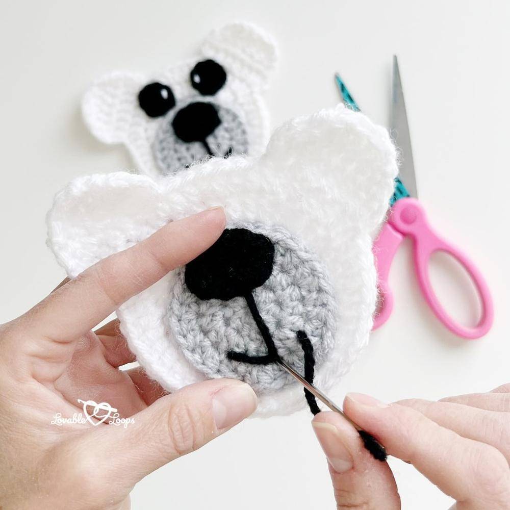 Adorable Crochet Polar Bear Applique