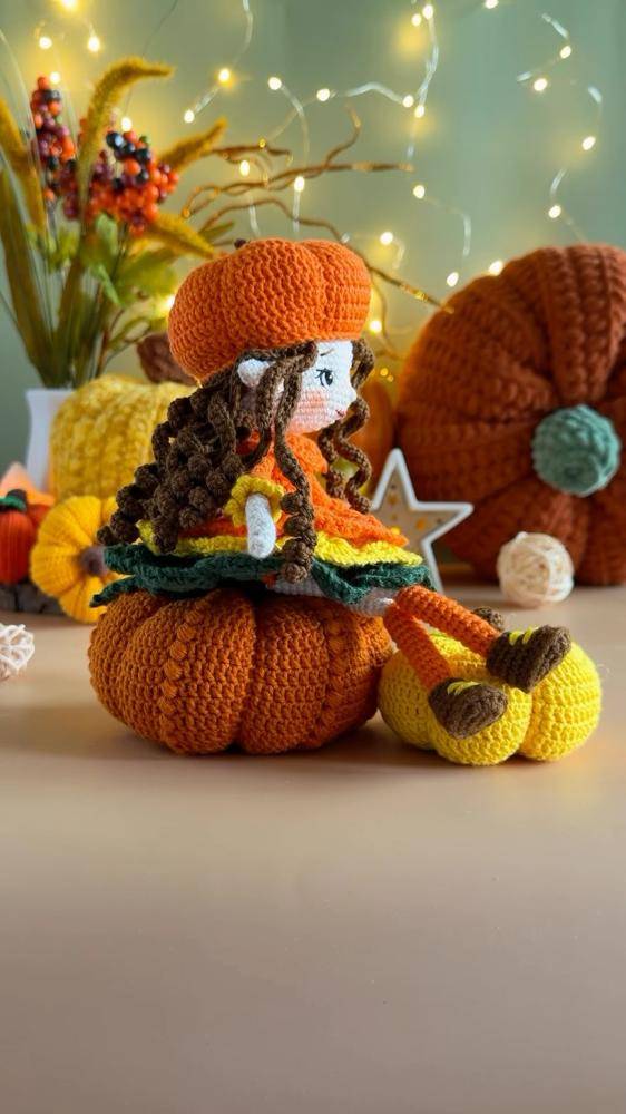 Amigurumi Pumpkin Doll Crochet Pattern
