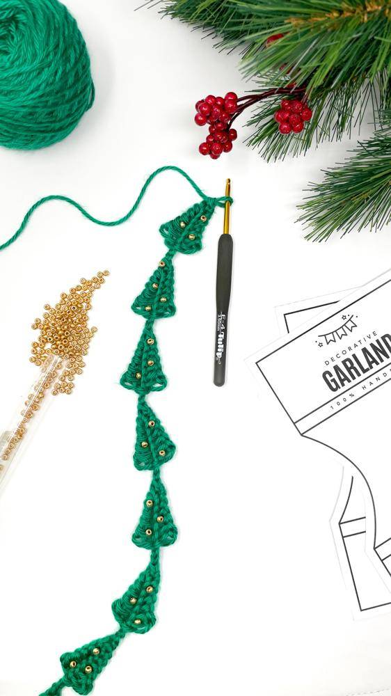 Beaded Crochet Christmas Tree Garland