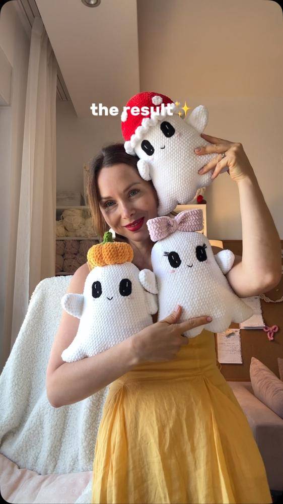 Charming Crochet Ghost Toys with Festive Accents