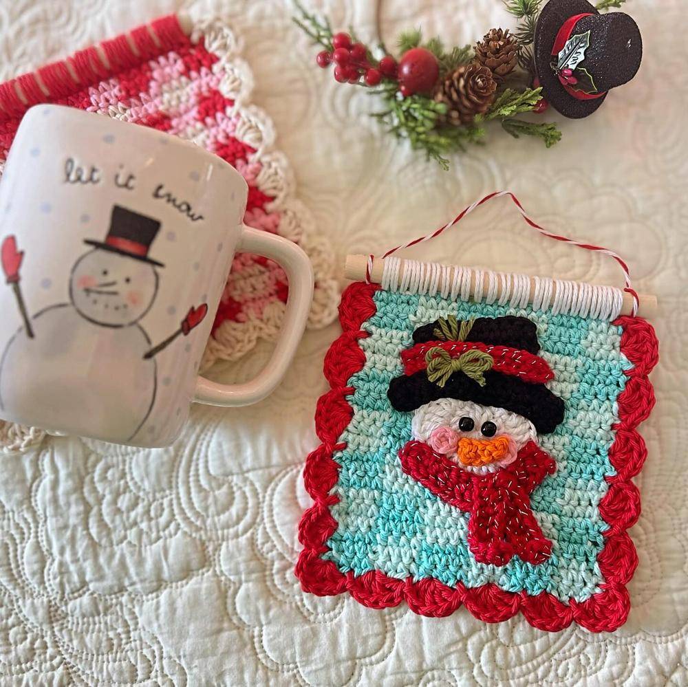 Charming Crochet Snowman Wall Hanging