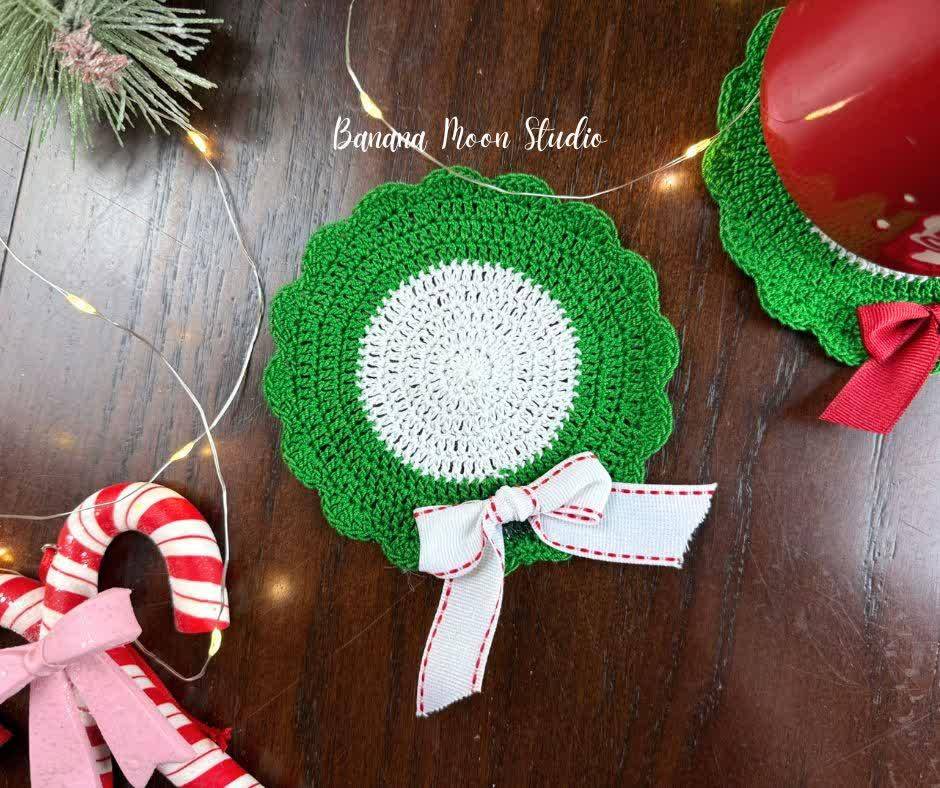 Christmas Wreath Crochet Coasters