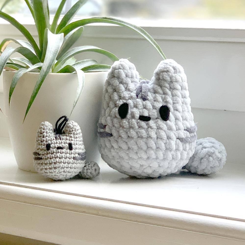 Chunky Crochet Cat Amigurumi Toys