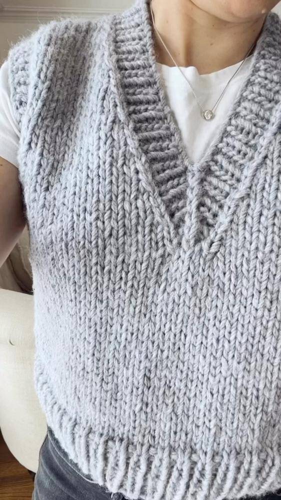 Chunky Knit V-Neck Vest