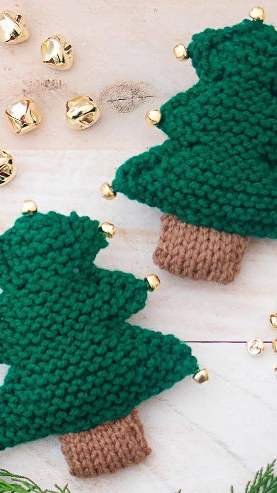 Chunky Knitted Christmas Tree Ornaments