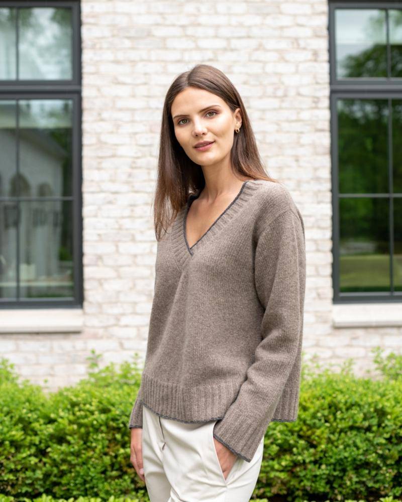 Classic Ribbed V-Neck Pullover Knit Sweater