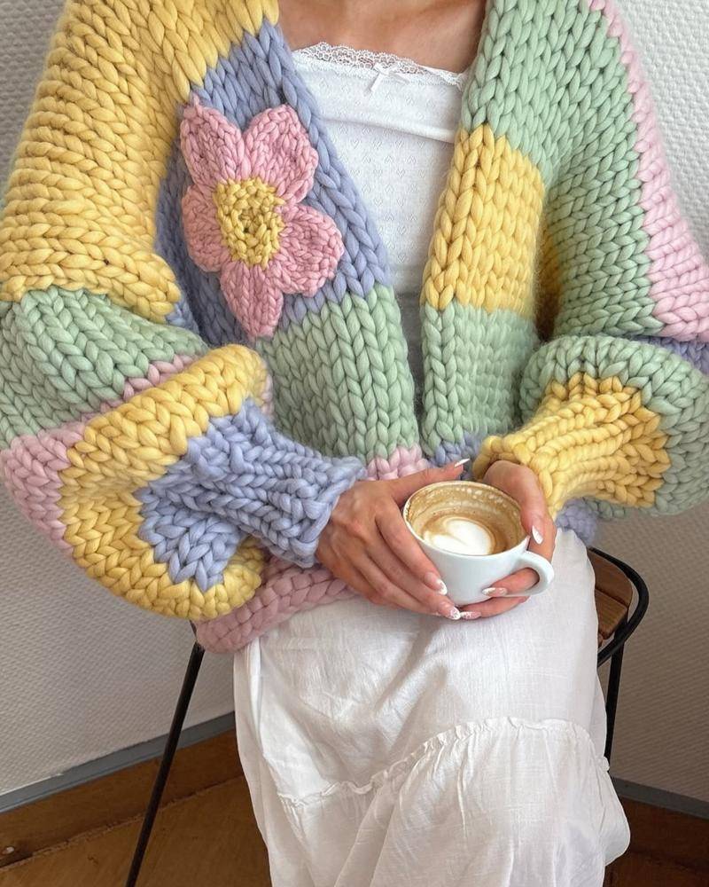 Color Block Chunky Knit Cardigan with Flower Applique