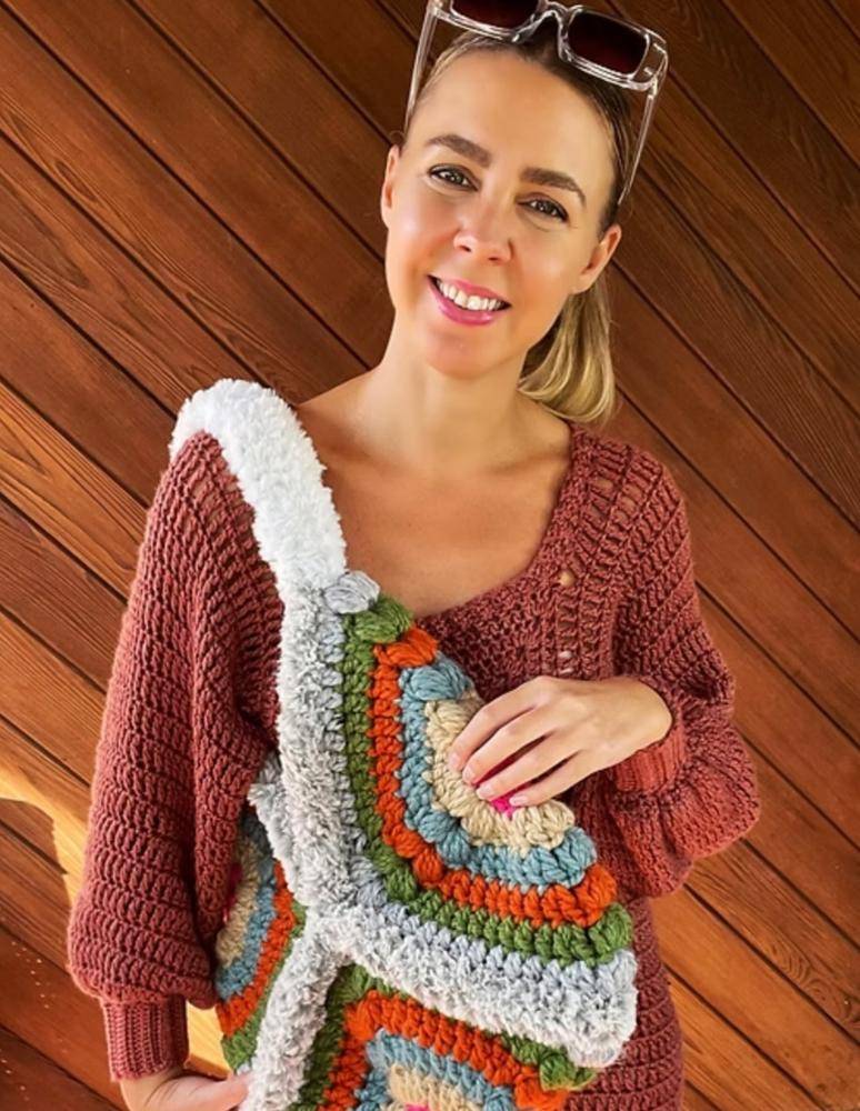 Colorful Crochet Sling Bag with Textured Yarn