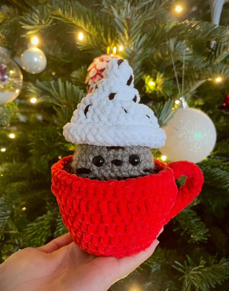 Cozy Crochet Hot Cocoa Mug Ornament