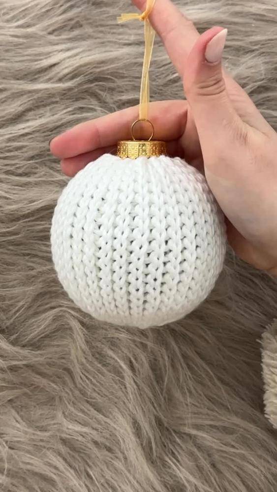 Cozy Knitted Christmas Ornament