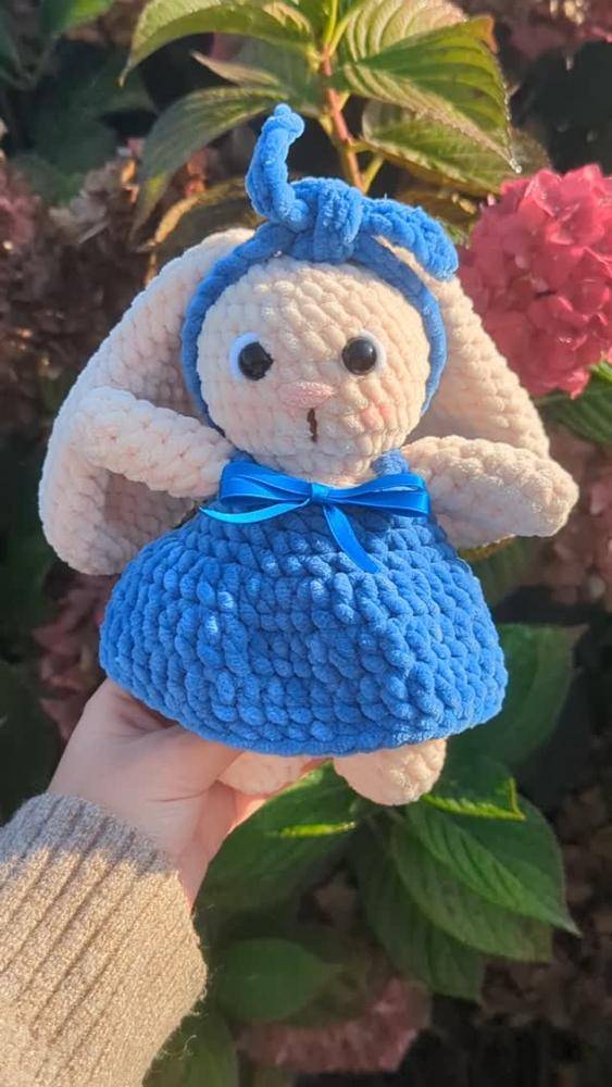 Cozy Plush Bunny Amigurumi Craft