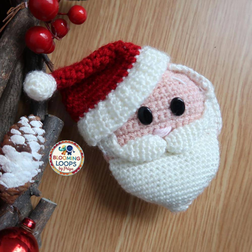 Crochet Santa Applique Decoration