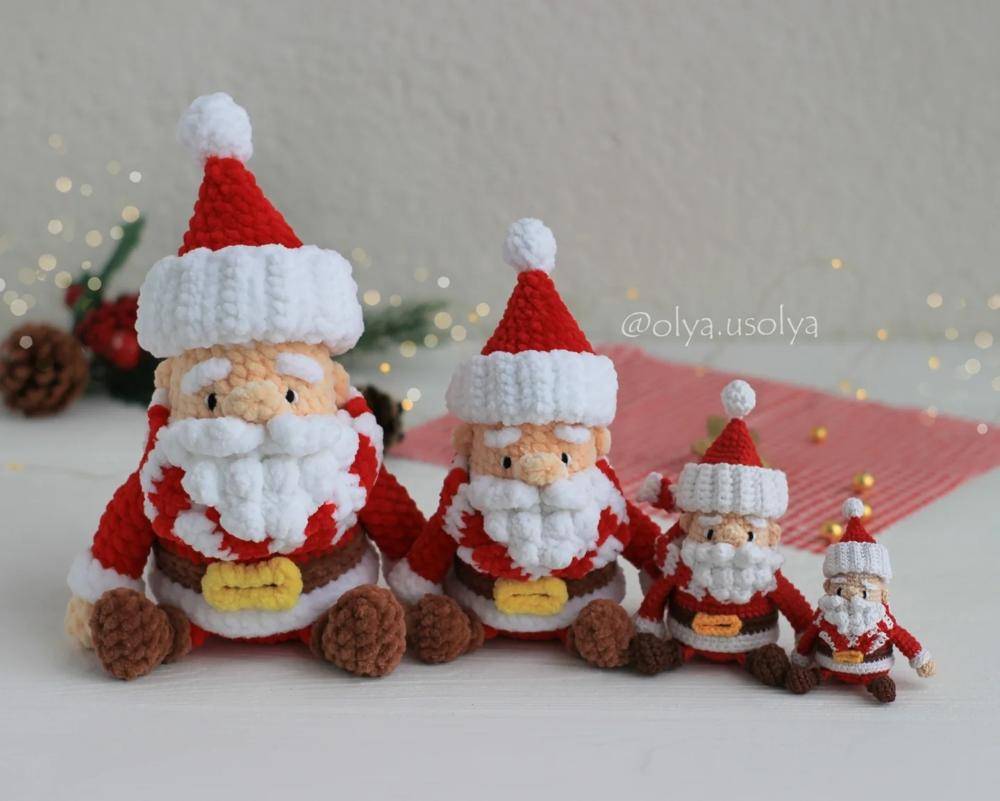 Crochet Santa Claus Amigurumi Figures