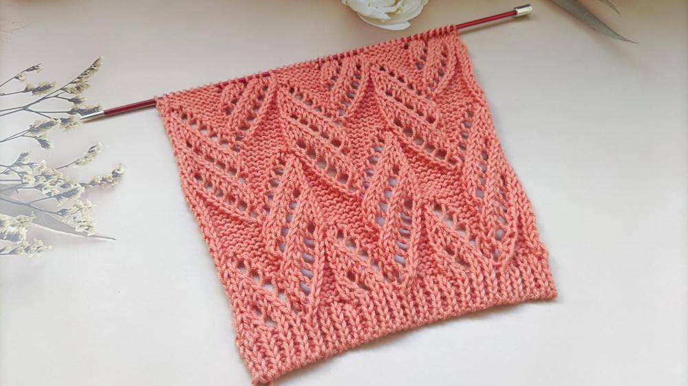 Elegant Knitted Leaf Stitch Fabric