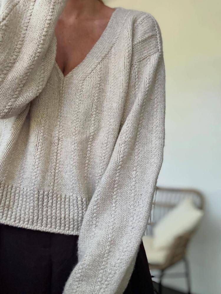 Elegant Textured Knit V-Neck Sweater Project