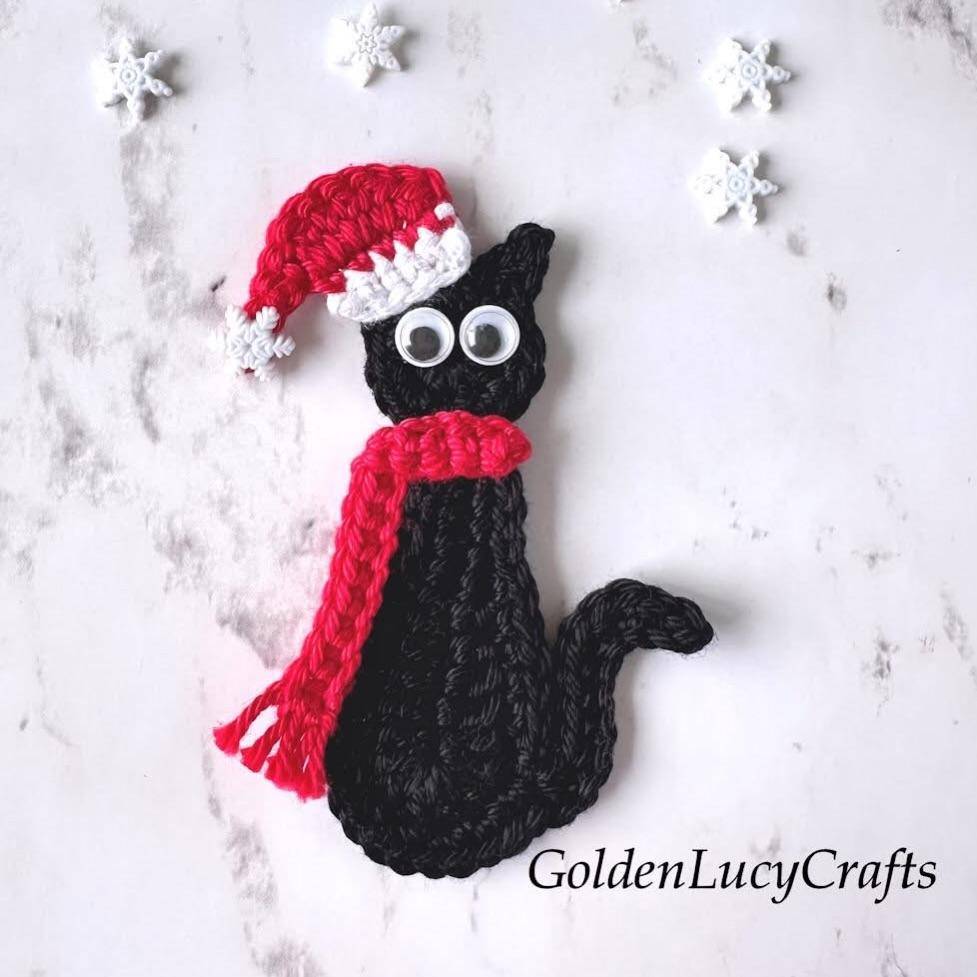 Festive Crochet Black Cat Christmas Applique