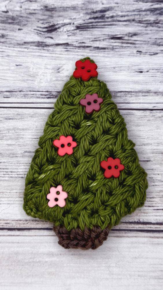 Festive Crochet Christmas Tree Applique