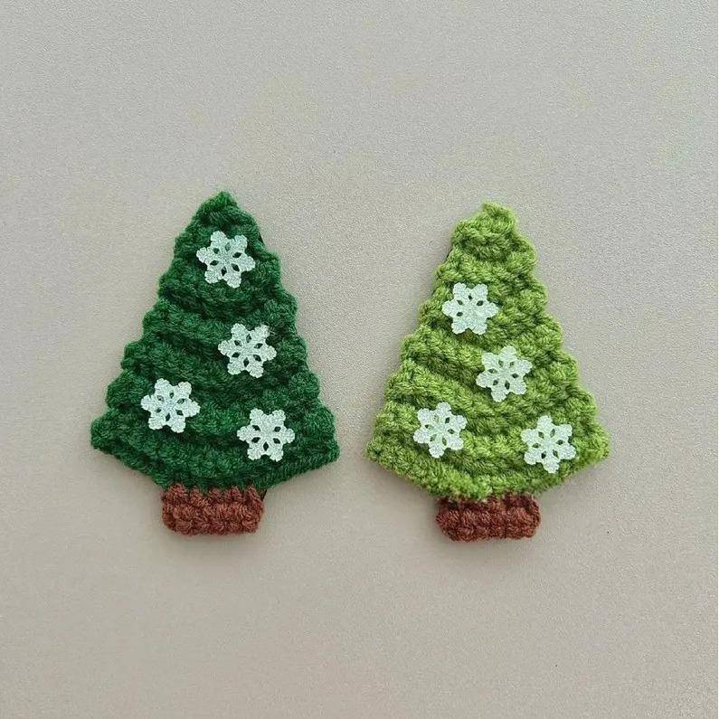 Festive Crochet Christmas Tree Appliques