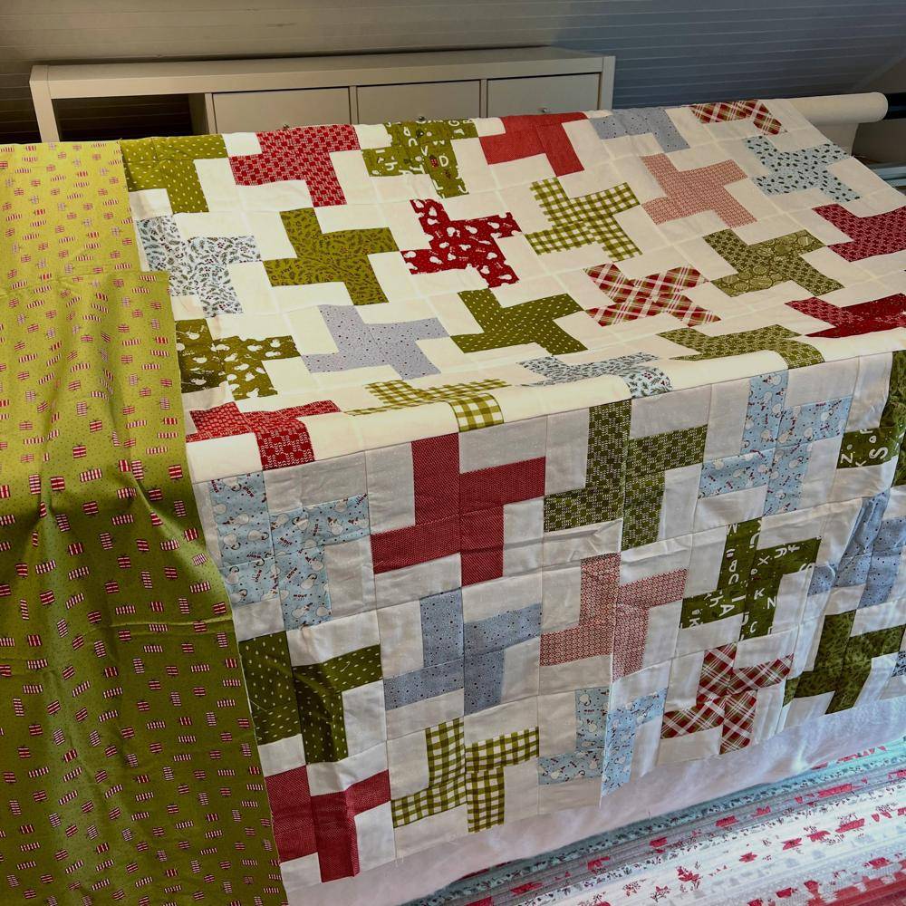 Festive "Pinwheel" Quilt Pattern