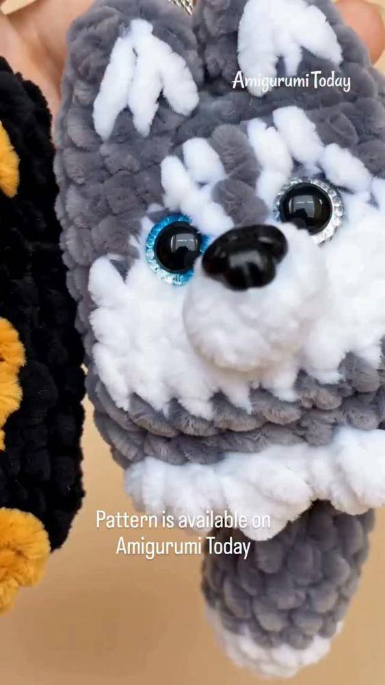 Fluffy Crochet Husky Amigurumi Toy