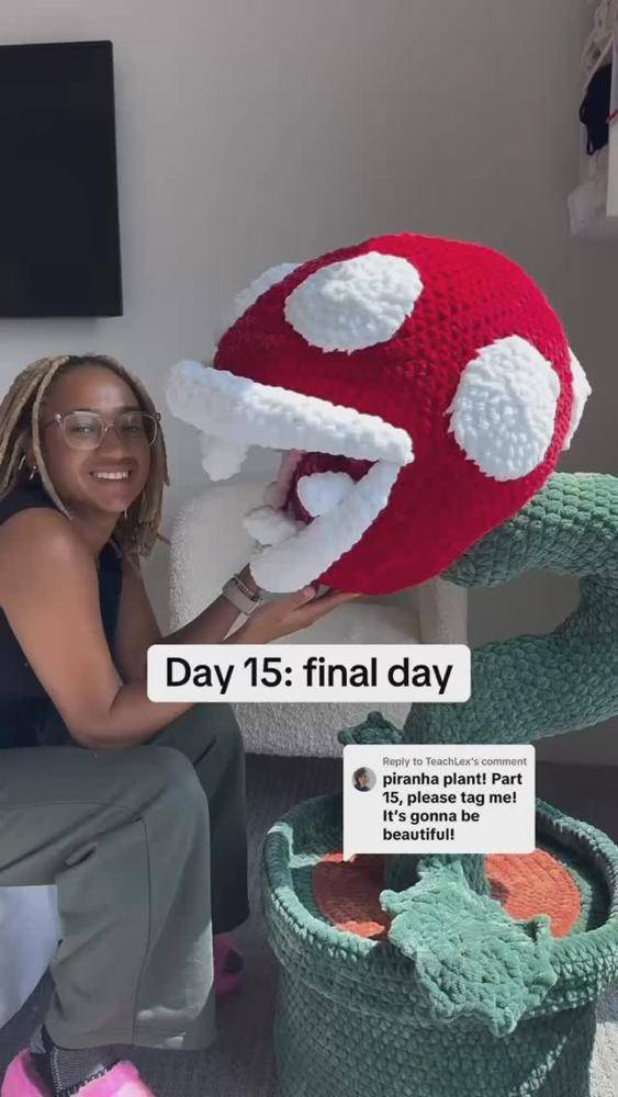Giant Piranha Plant Amigurumi Crochet Project