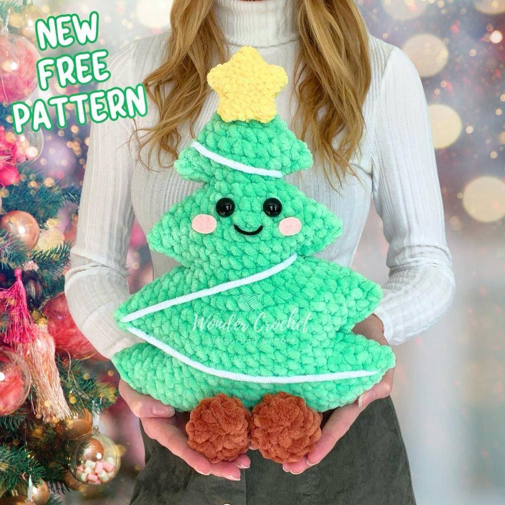 Kawaii Crochet Christmas Tree Pillow
