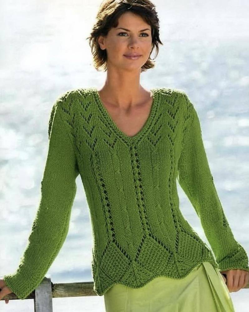 Lacy V-Neck Knitted Sweater
