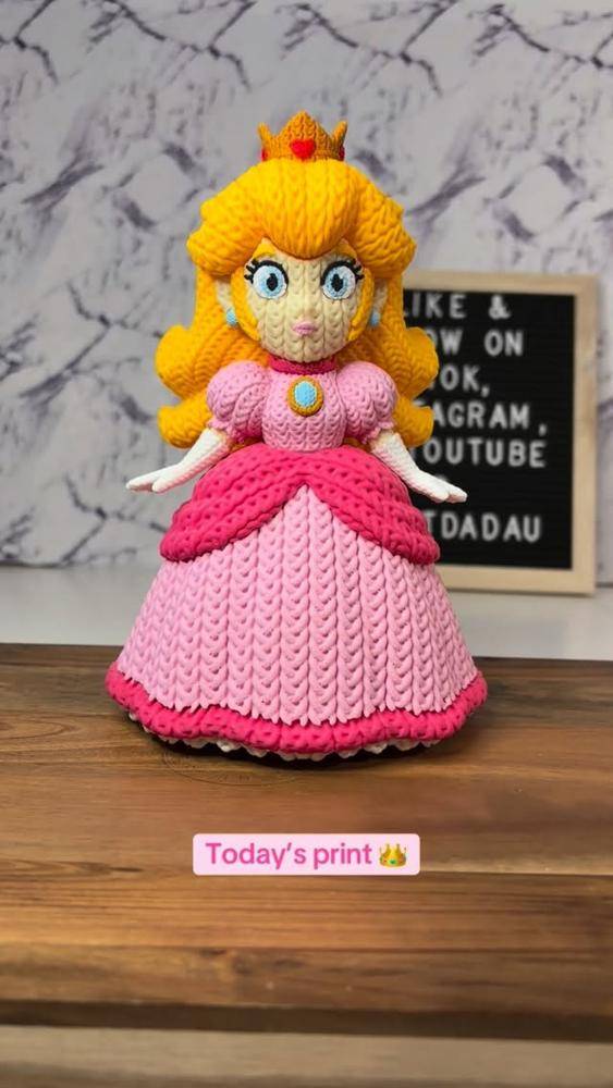 Princess Peach Amigurumi Crochet Doll